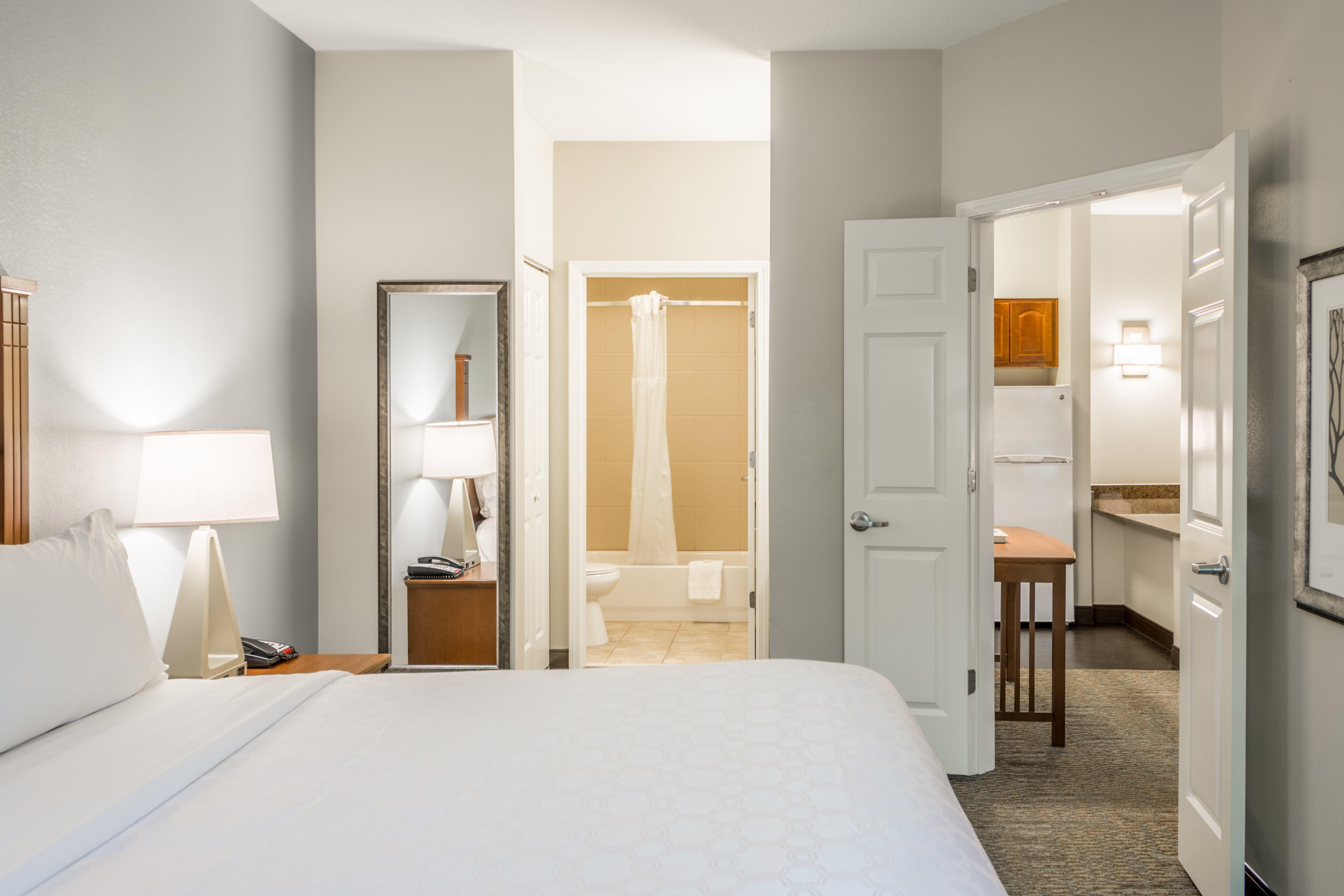 Staybridge Suites - Kansas City-Independence By Ihg Exterior photo
