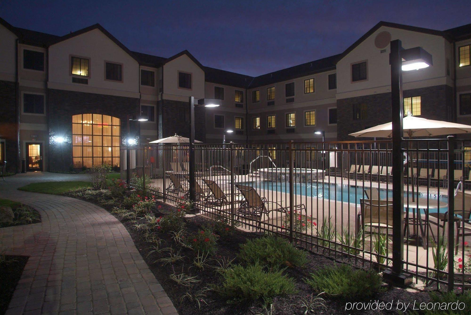Staybridge Suites - Kansas City-Independence By Ihg Exterior photo